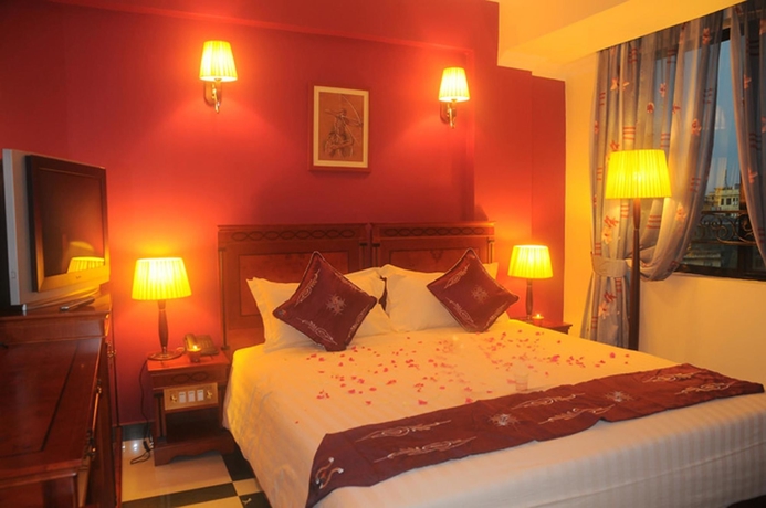 Imagen de la habitación del Hotel Nikko Tower. Foto 5