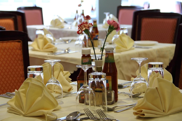 Imagen del bar/restaurante del Hotel Nikko Tower. Foto 2