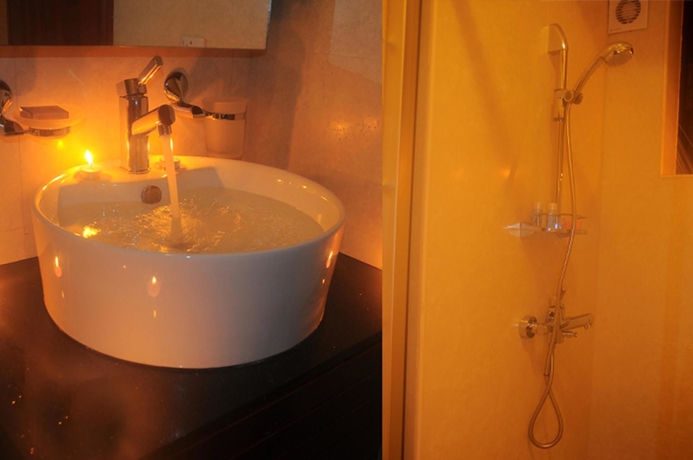 Imagen de la habitación del Hotel Nikko Tower. Foto 8