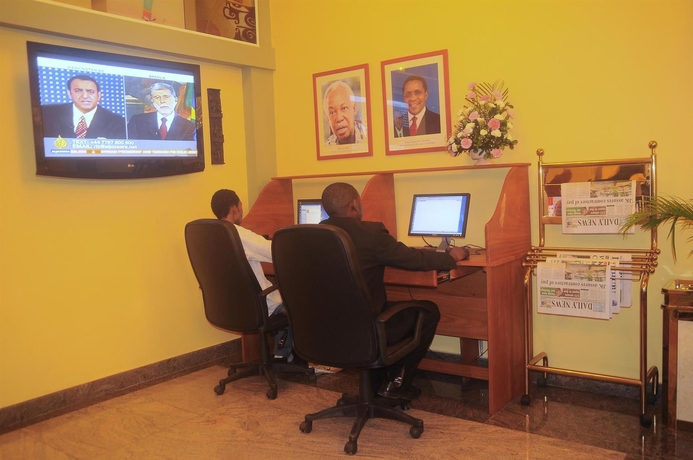 Imagen de los interiores del Hotel Nikko Tower. Foto 13