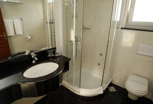 Imagen general del Hotel Niko, Zadar. Foto 7