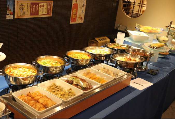 Imagen del bar/restaurante del Hotel Nikoh Capsule Refre - Hostel - Caters To Men. Foto 5