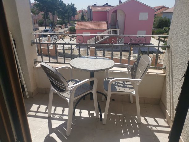 Imagen de la habitación del Hotel Nikola. Foto 8