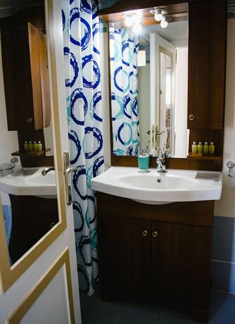 Imagen de la habitación del Hotel Nikolakakis Rooms Lavrio. Foto 12