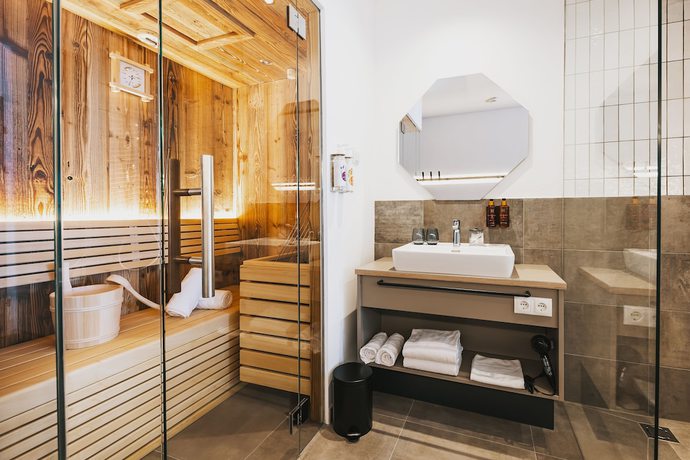 Imagen de la habitación del Hotel Nikolaus by AvenidA Zell am See. Foto 17