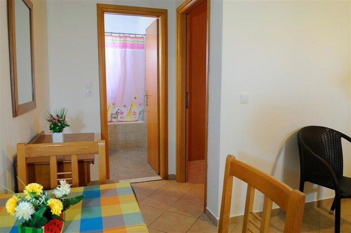 Imagen de la habitación del Hotel Nikos 2 Studios and Apartments. Foto 25