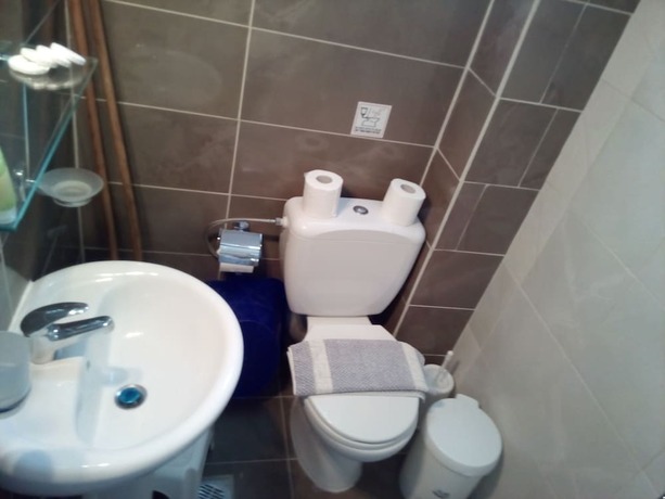 Imagen de la habitación del Hotel Nikos Apartments. Foto 13