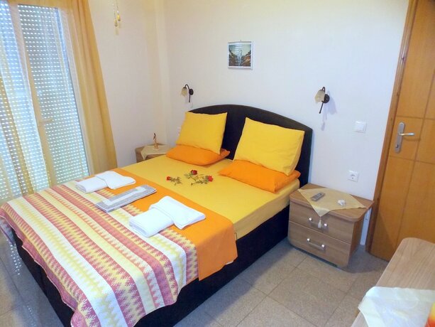 Imagen general del Hotel Nikos Apartments. Foto 8