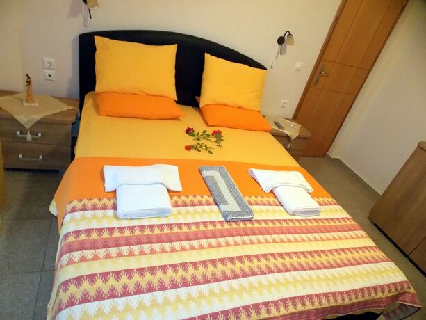 Imagen general del Hotel Nikos Apartments. Foto 12