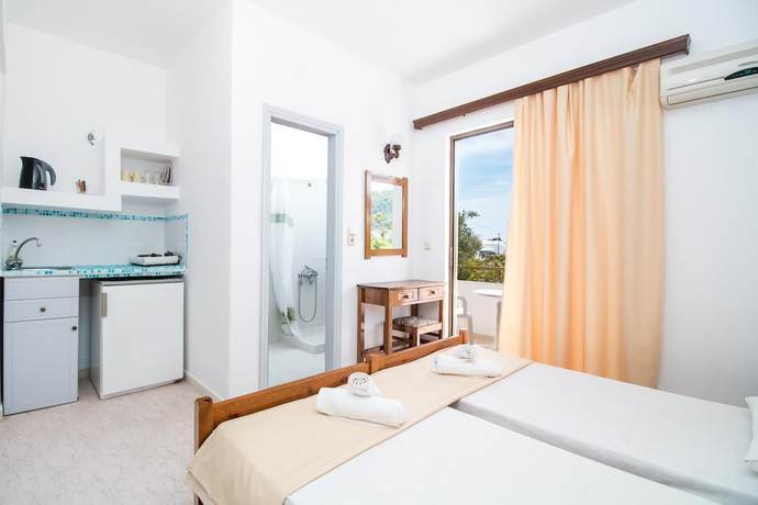 Imagen de la habitación del Hotel Nikos BnB. Foto 3