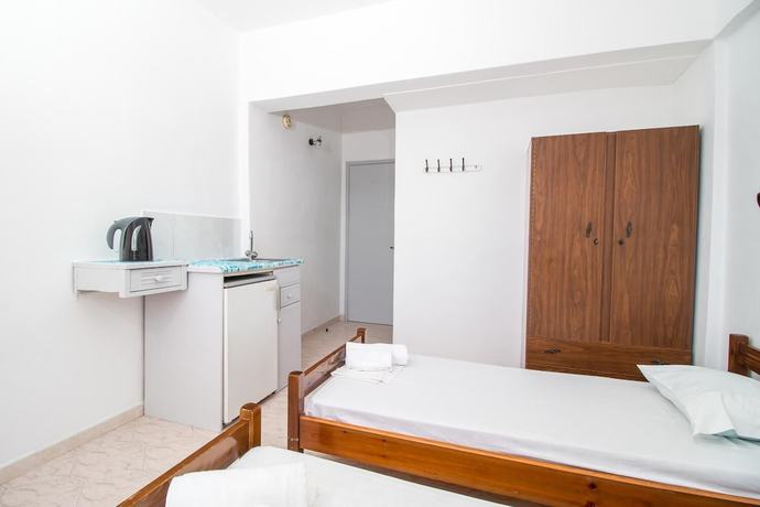 Imagen de la habitación del Hotel Nikos BnB. Foto 8