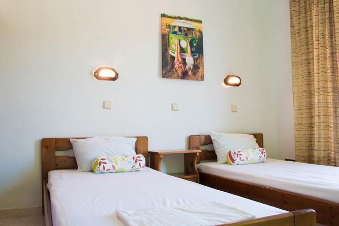 Imagen de la habitación del Hotel Nikos BnB. Foto 17