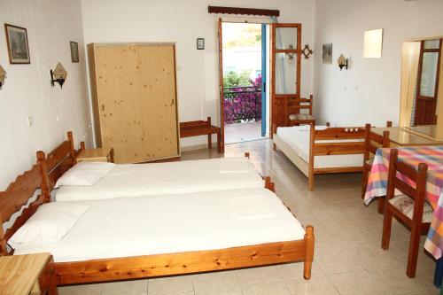 Imagen de la habitación del Hotel Nikos, Diafani. Foto 6