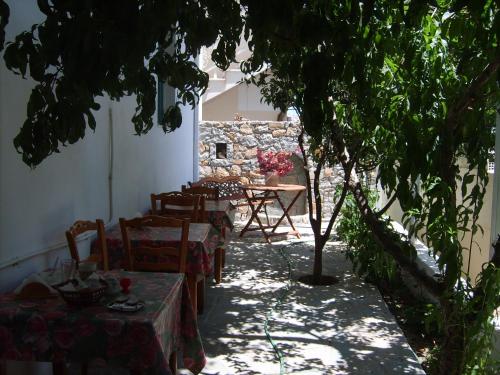 Imagen general del Hotel Nikos, Diafani. Foto 3