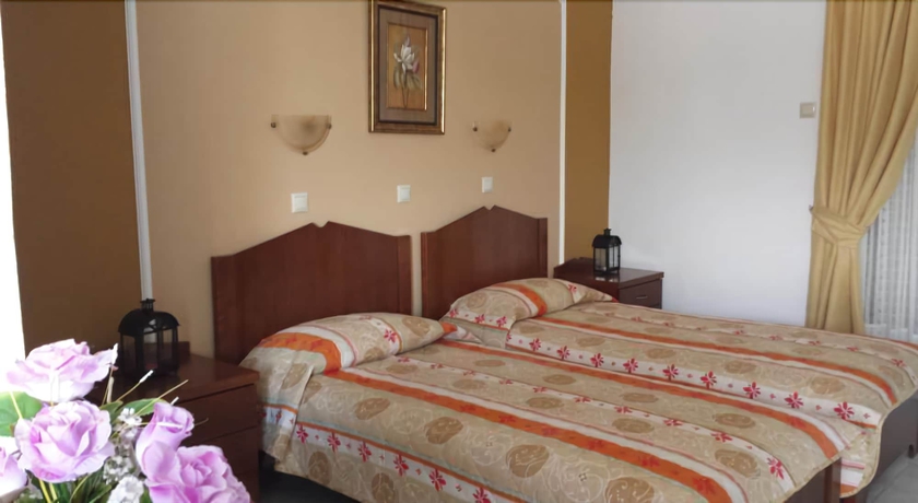 Imagen de la habitación del Hotel Nikos Studios. Foto 7