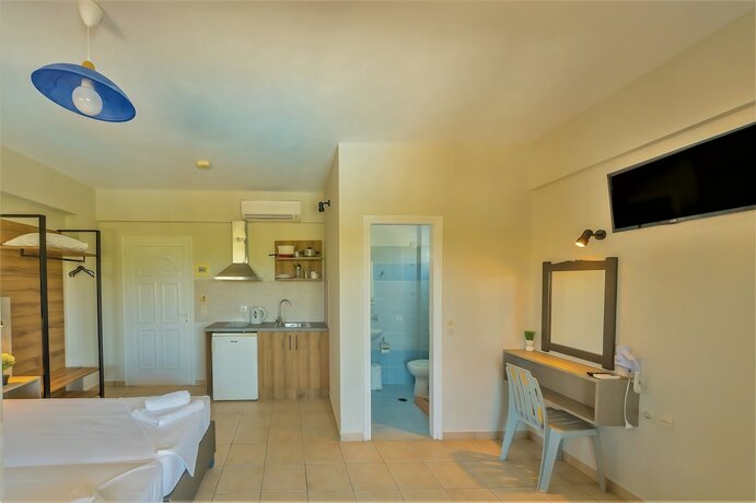 Imagen general del Hotel Nikos Villas. Foto 6