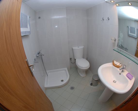 Imagen de la habitación del Hotel Nikos and Apartments. Foto 8