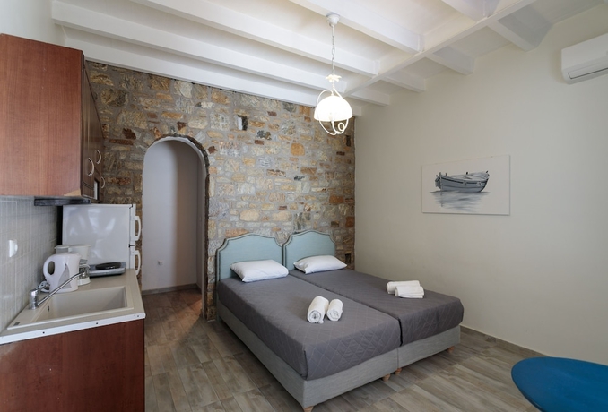 Imagen de la habitación del Hotel Nikos and Maria Studios. Foto 12