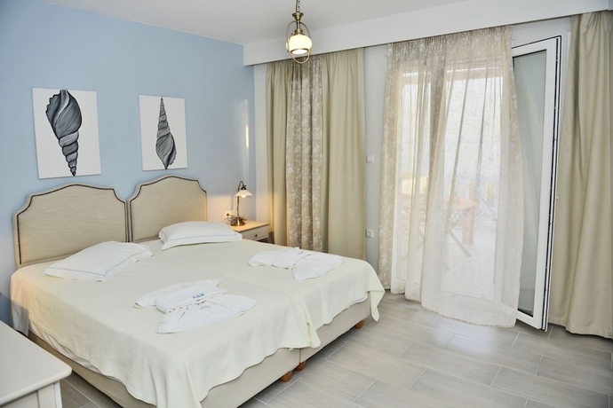 Imagen de la habitación del Hotel Nikos and Maria Studios. Foto 15