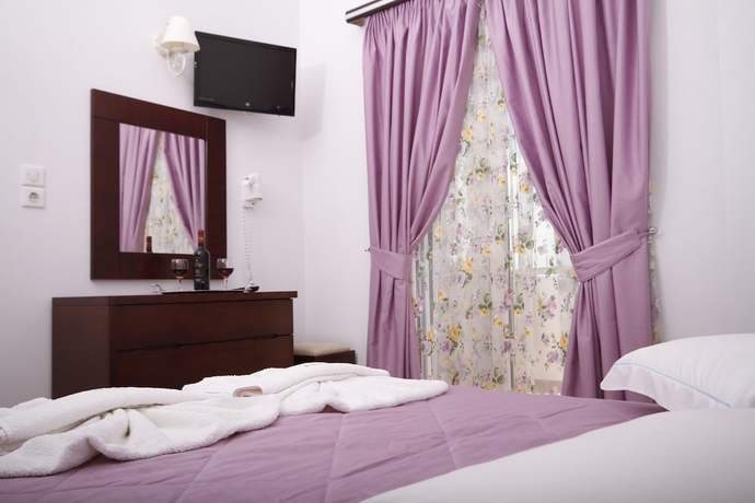 Imagen de la habitación del Hotel Nikos and Maria Studios. Foto 18