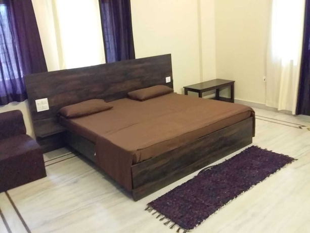 Imagen de la habitación del Hotel Nikunj Ashram. Foto 3