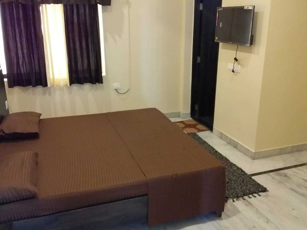Imagen de la habitación del Hotel Nikunj Ashram. Foto 4