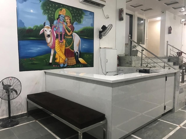 Imagen de los interiores del Hotel Nikunj Ashram. Foto 18