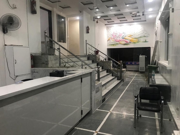 Imagen de los interiores del Hotel Nikunj Ashram. Foto 19