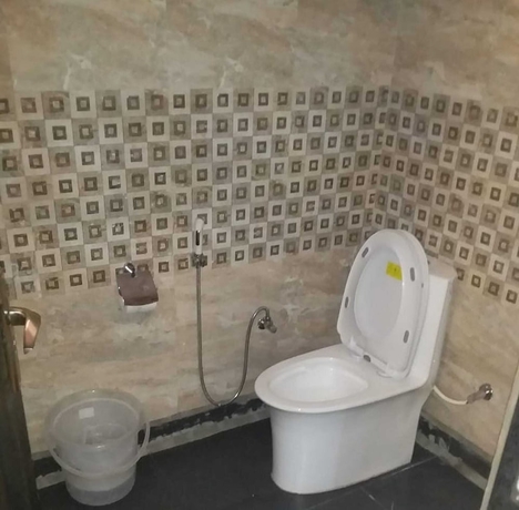 Imagen de la habitación del Hotel Nikunj Ashram. Foto 8