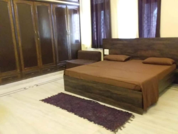 Imagen de la habitación del Hotel Nikunj Ashram. Foto 17