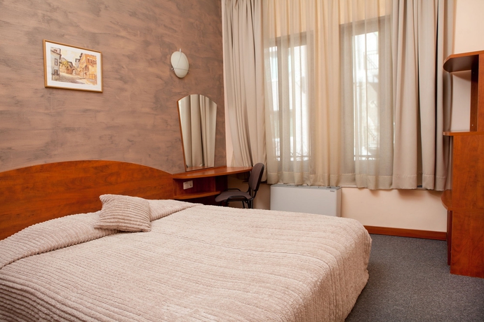 Imagen de la habitación del Hotel Niky. Foto 3