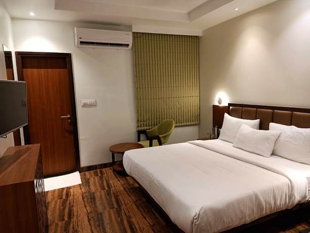 Imagen de la habitación del Hotel Nilax. Foto 8