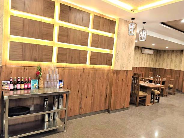 Imagen del bar/restaurante del Hotel Nilax. Foto 6