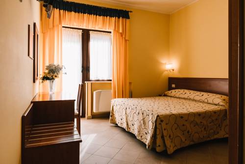 Imagen de la habitación del Hotel Nilde. Foto 2
