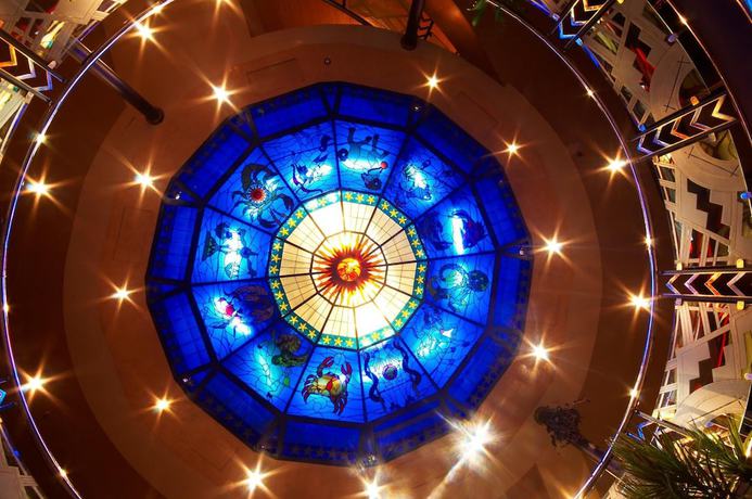 Imagen de los interiores del Hotel Nile Carnival Cruise. Foto 14