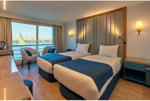 Imagen general del Hotel Nile Cruise ROYAL II every Friday from ASWAN 3 nights & every Monday from LUXOR 4 nights. Foto 1