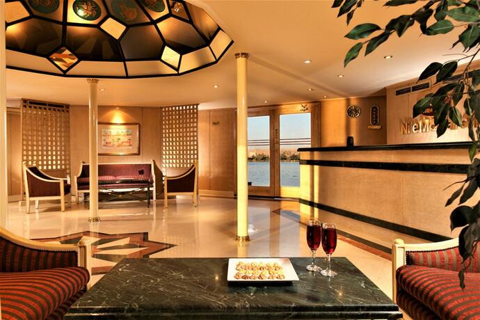 Imagen general del Hotel Nile Monarch Nile Cruise - Every Monday from Luxor for 07 & 04 Nights - Every Friday From Aswan for. Foto 13