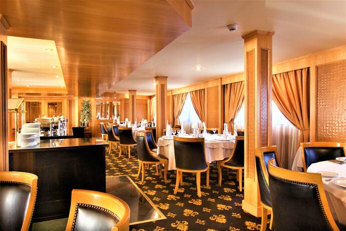 Imagen general del Hotel Nile Monarch Nile Cruise - Every Monday from Luxor for 07 & 04 Nights - Every Friday From Aswan for. Foto 20