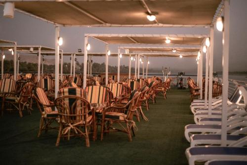 Imagen general del Hotel Nile Story, Nile Cruise, From Luxor Monday to Friday 4N, from Aswan Friday to Monday 3N. Foto 14