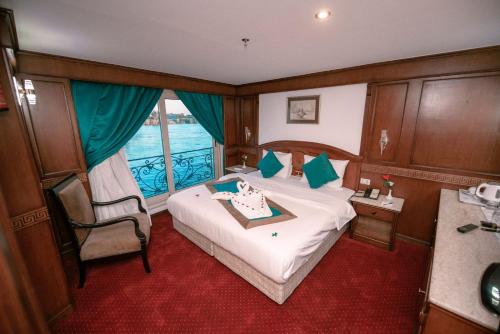 Imagen de la habitación del Hotel Nile Story, Nile Cruise, From Luxor Monday to Friday 4N, from Aswan Friday to Monday 3N. Foto 20