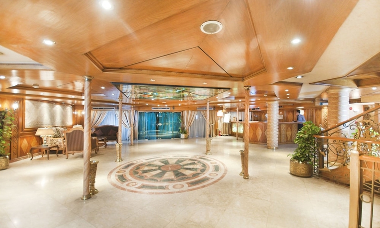 Imagen de los interiores del Hotel Nile Supreme. Foto 15