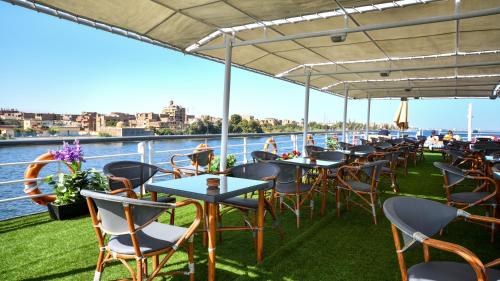 Imagen general del Hotel Nile Treasure Cruise - 4 or 7 Nights From Luxor each Saturday and 3 or 7 Nights From Aswan each Wedn. Foto 13
