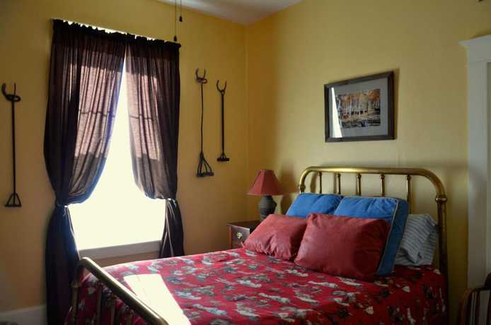 Imagen de la habitación del Hotel Niles. Foto 13