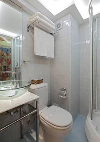 Imagen general del Hotel Niles Istanbul. Foto 16