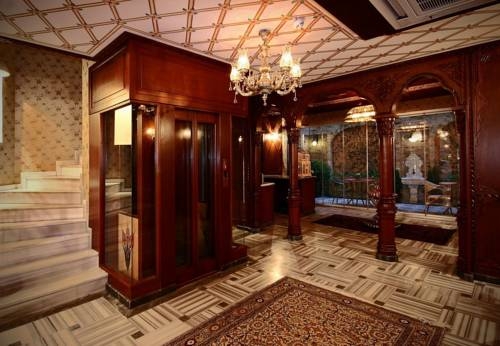 Imagen general del Hotel Niles Istanbul. Foto 20