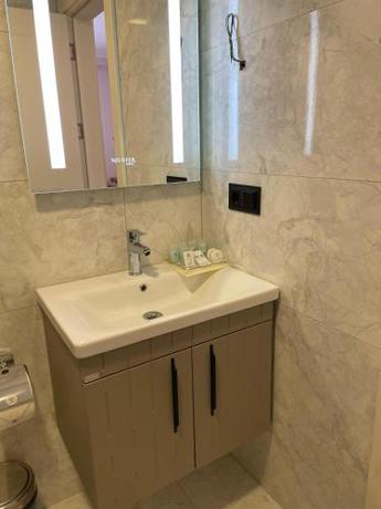 Imagen general del Hotel Nil&uuml;fer Otel. Foto 14