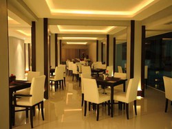 Imagen general del Hotel Nim Chiang Rai Hotel. Foto 1