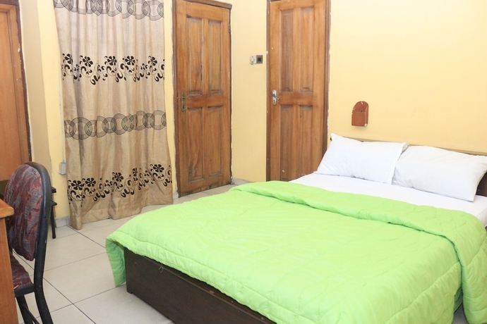 Imagen de la habitación del Hotel Nima Suites. Foto 6