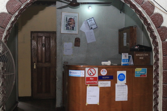 Imagen de los interiores del Hotel Nima Suites. Foto 11