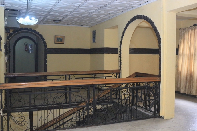 Imagen de los interiores del Hotel Nima Suites. Foto 12